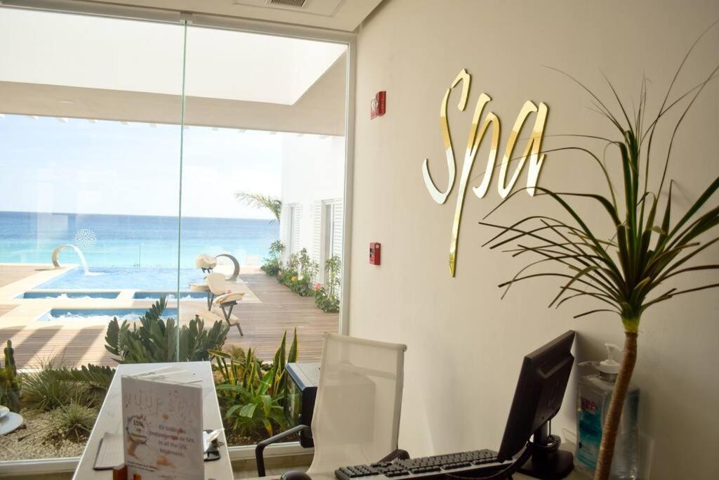 Ocean Front 2c, New Listing Apartment Cancún
